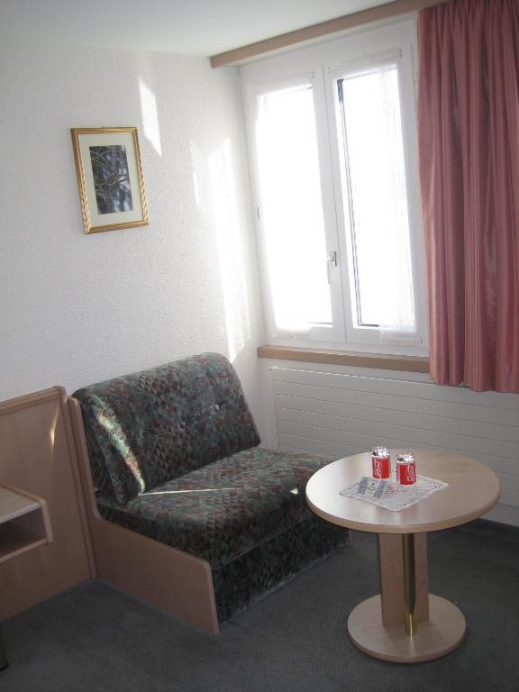 Hotel Des Alpes Realp Oda fotoğraf